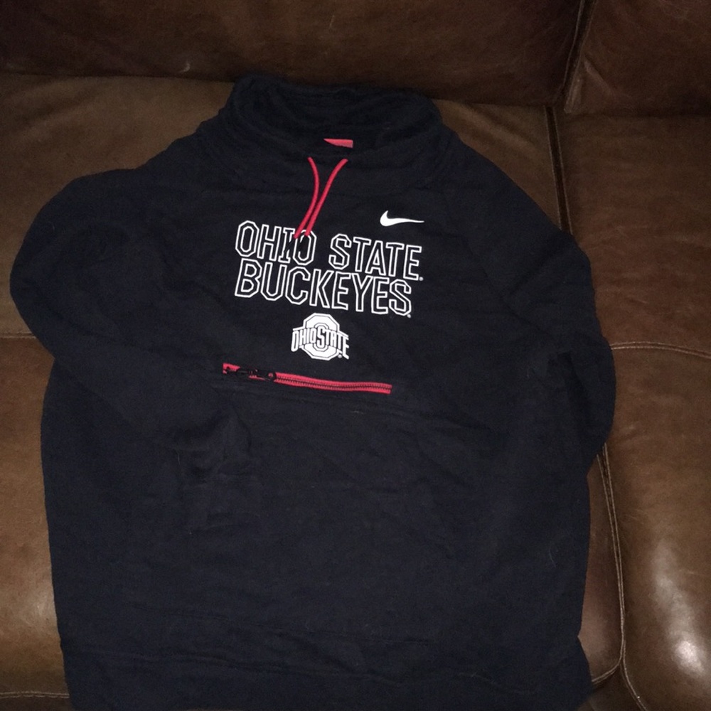 Ohio State sweatshirt